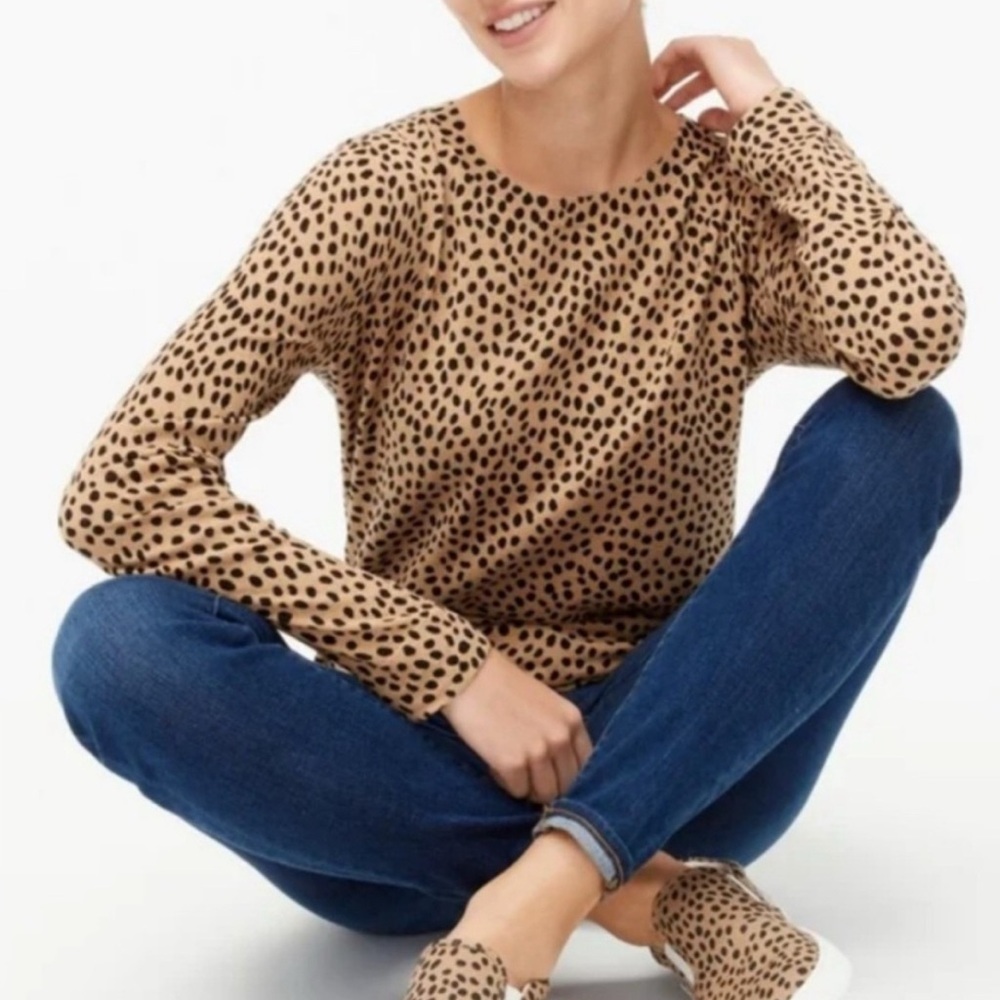 J Crew Teddie Cheetah Print Long Sleeve Sweater Top size medium